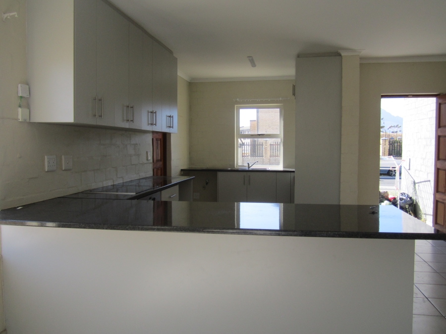 3 Bedroom Property for Sale in Fairview Golf Estate Western Cape